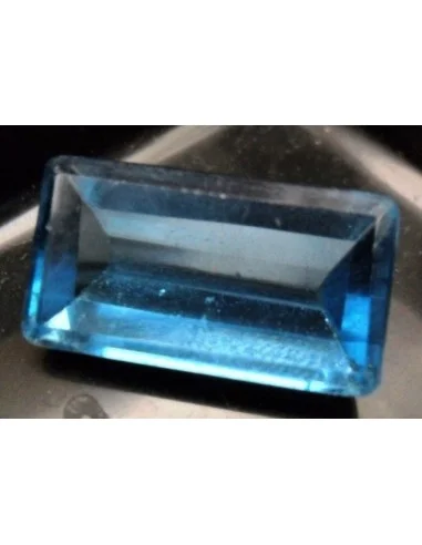 Tourmaline bleue gemme