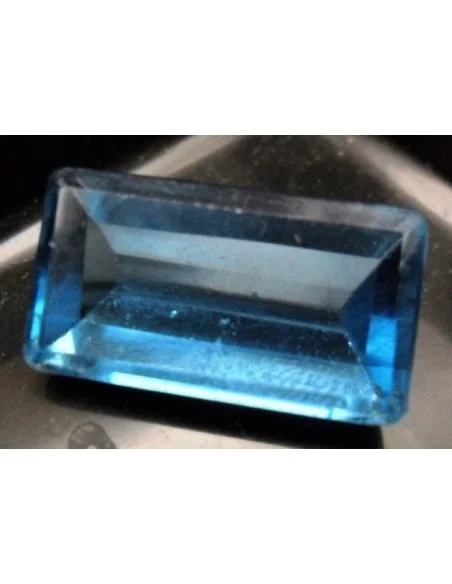 Tourmaline bleue gemme