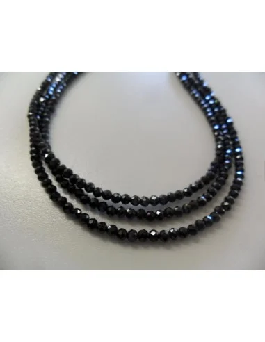 Collier Spinelle noire, trois colliers ensemble