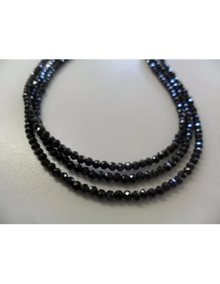 Collier Spinelle noire, trois colliers ensemble