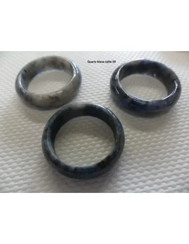 Anneaux en pierres