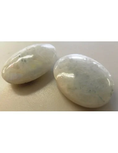 Pierre de lune cabochon
