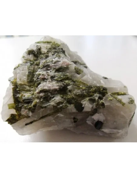 Geode Tourmaline verte Geode Tourmaline verte