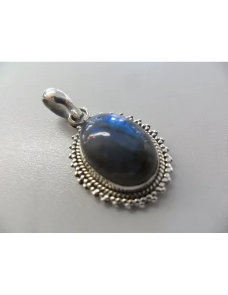 Pendentif labradorite spectrolite ovale