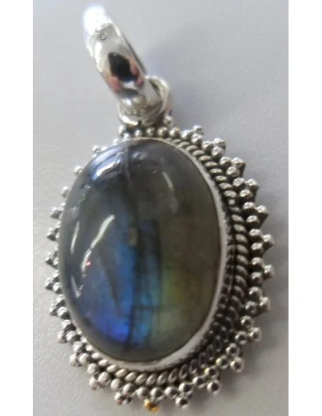 Pendentif labradorite spectrolite ovale