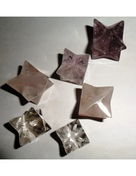 Merkaba en cristal de roche 20 à 25mm