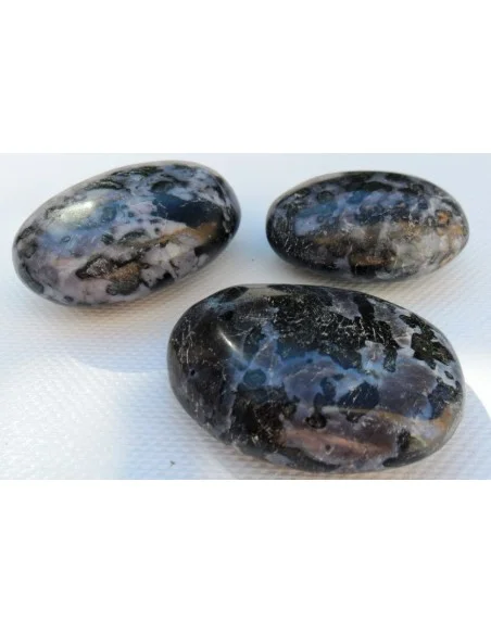 Merlinite grands galets