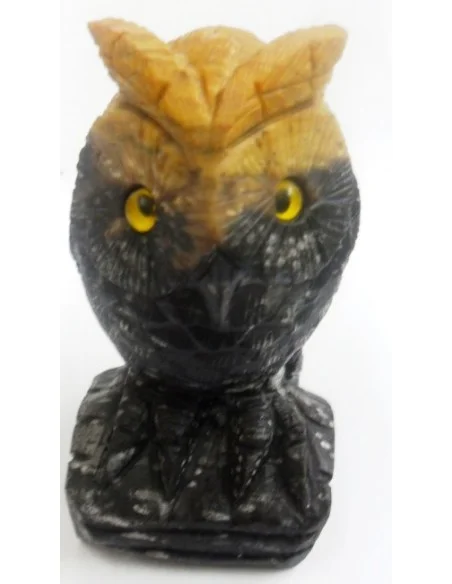 Chouette en bois fossilisé