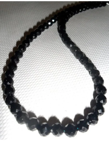Spinelle noire boule collier 8mm Spinelle noire boule collier 8mm