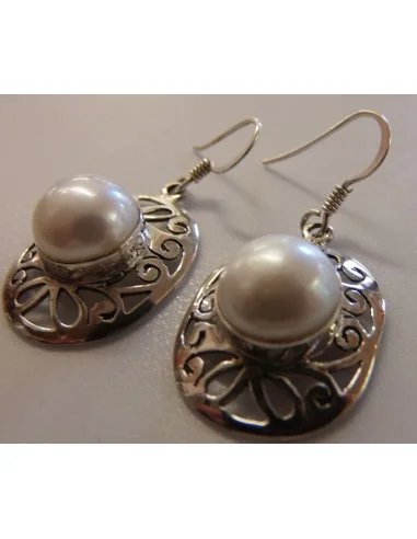 Boucles doreilles perle blanche argent