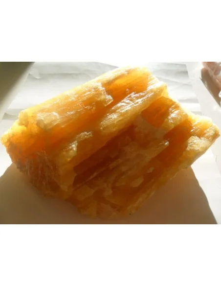 Calcite jaune orange cristalisée