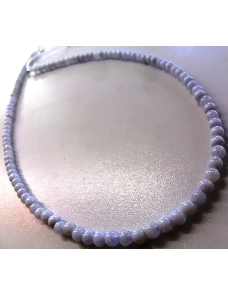 Calcedoine bleu 4mm collier