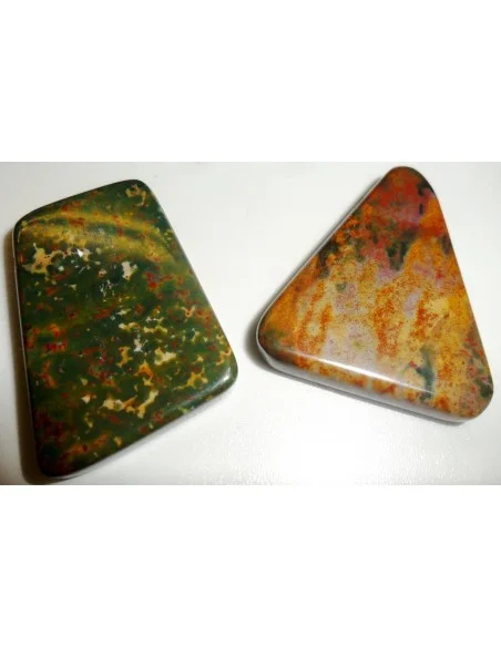 Pierre du sang, Heliotrop percé, pendentif Pierre du sang, Heliotrop percé, pendentif