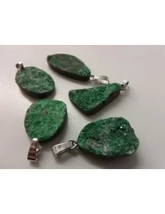 Uvarowite cristaux pendentif