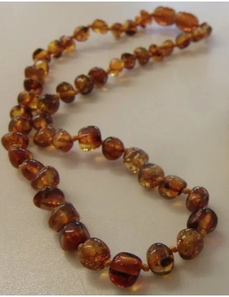 Collier bebe ambre ovale