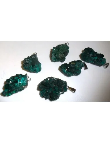 Pendentif Dioptase cristalise magnifique