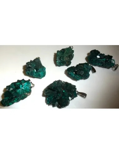 Pendentif Dioptase cristalise magnifique