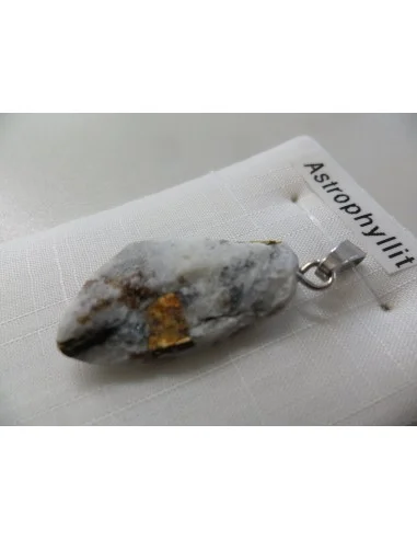 Astrophyllite brute pendentif