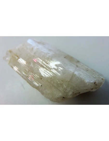 Danburite brute mineral