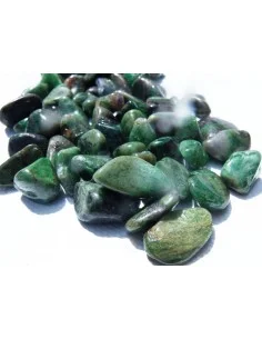 Grenat Uvarovite, grenat verte polis