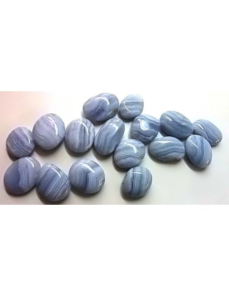 Calcedoine bleue galet plat 16 a 19g