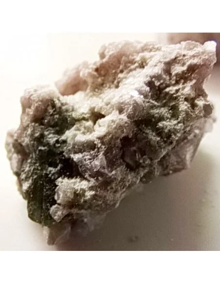 Lepidolite avec verdelite mineral