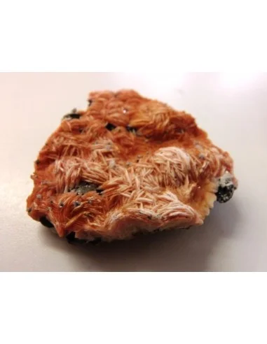 Baryte cristalise avec cerusites