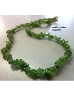 Collier en pierres naturelles baroque
