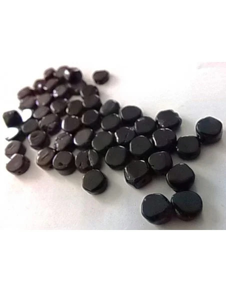 Spinelle percé creation bijoux