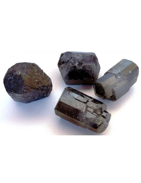 Cristal de Schroll, Tourmaline noire  Cristal de Schroll, Tourmaline noire
