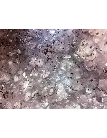 Améthyste, quartz rutiles  Géode chapelle