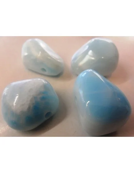 Aragonite bleue en pendentif