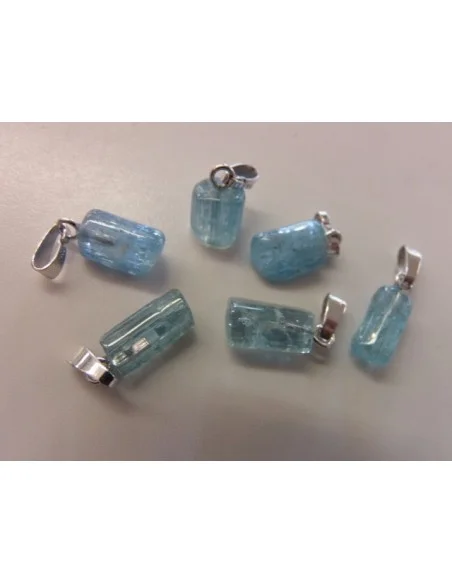 Aigue marine brute pendentif