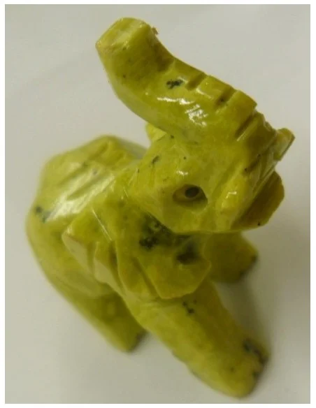 elephant en antigorite elephant en antigorite