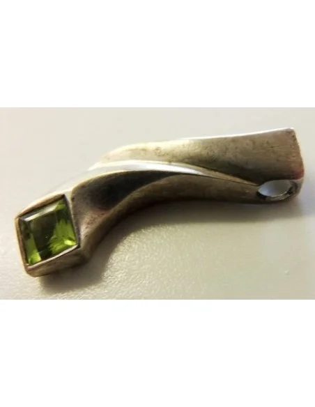 Péridot pendentif argent