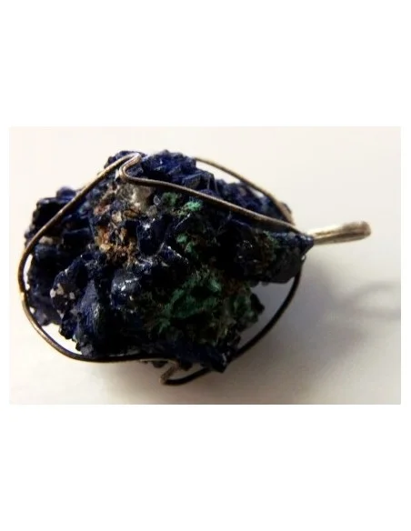 Azurite cristallisee en pendentif Azurite cristallisee en pendentif