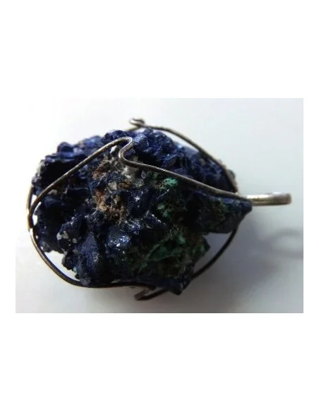Azurite cristallisee en pendentif Azurite cristallisee en pendentif