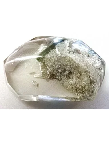 Cabochon de Tourmaline verte et lodolite