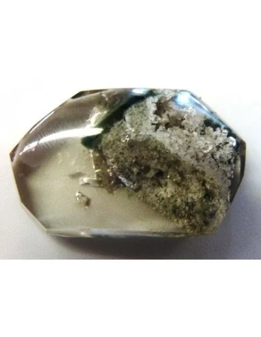 Cabochon de Tourmaline verte et lodolite