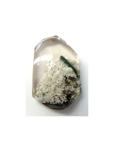 Cabochon de Tourmaline verte et lodolite Cabochon de Tourmaline verte et lodolite