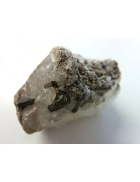 Tourmaline verte sur quartz