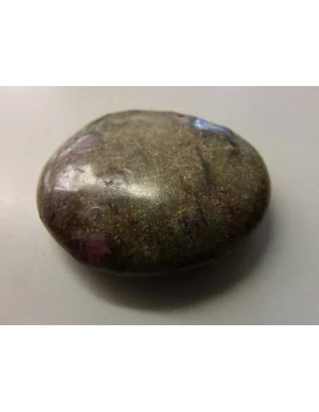 Zoisite rubis galet litotherapie 23 à 38g Zoisite rubis galet litotherapie 23 à 38g
