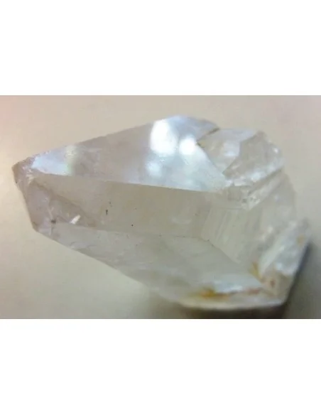 Pointe naturelle quartz pyramidale Pointe naturelle quartz pyramidale