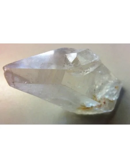 Pointe naturelle quartz pyramidale Pointe naturelle quartz pyramidale