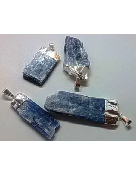 Cyanite bleue grand pendentif Cyanite bleue grand pendentif