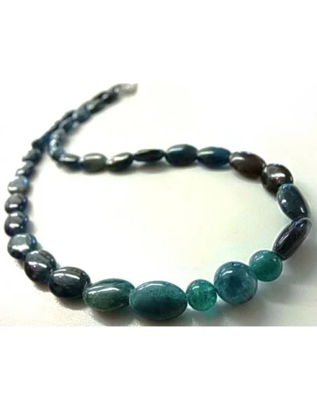 Collier apatite bleue ovale Collier apatite bleue ovale
