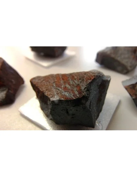 Hematite brute