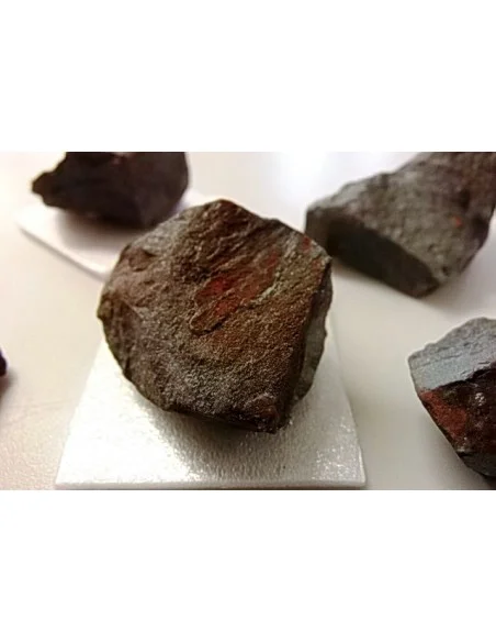 Hematite brute