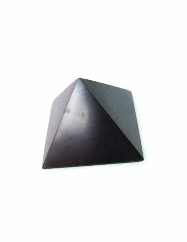 Shungite pyramide 6cm