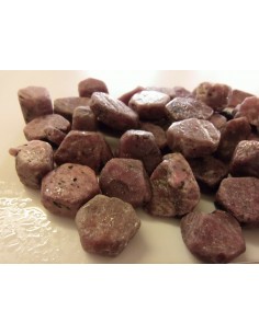 Rubis brut Tanzanie 5 a 14g 2